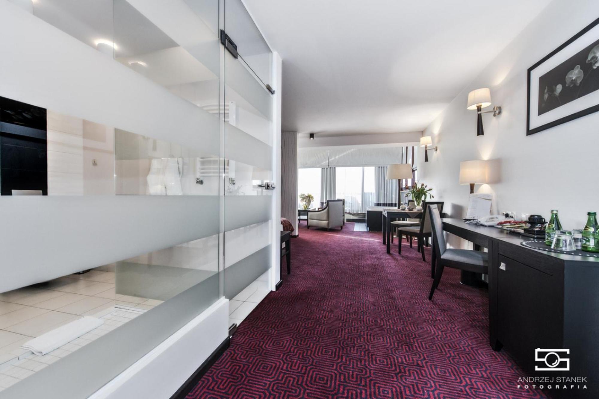 Hotel Silvia Gold Gliwice Værelse billede